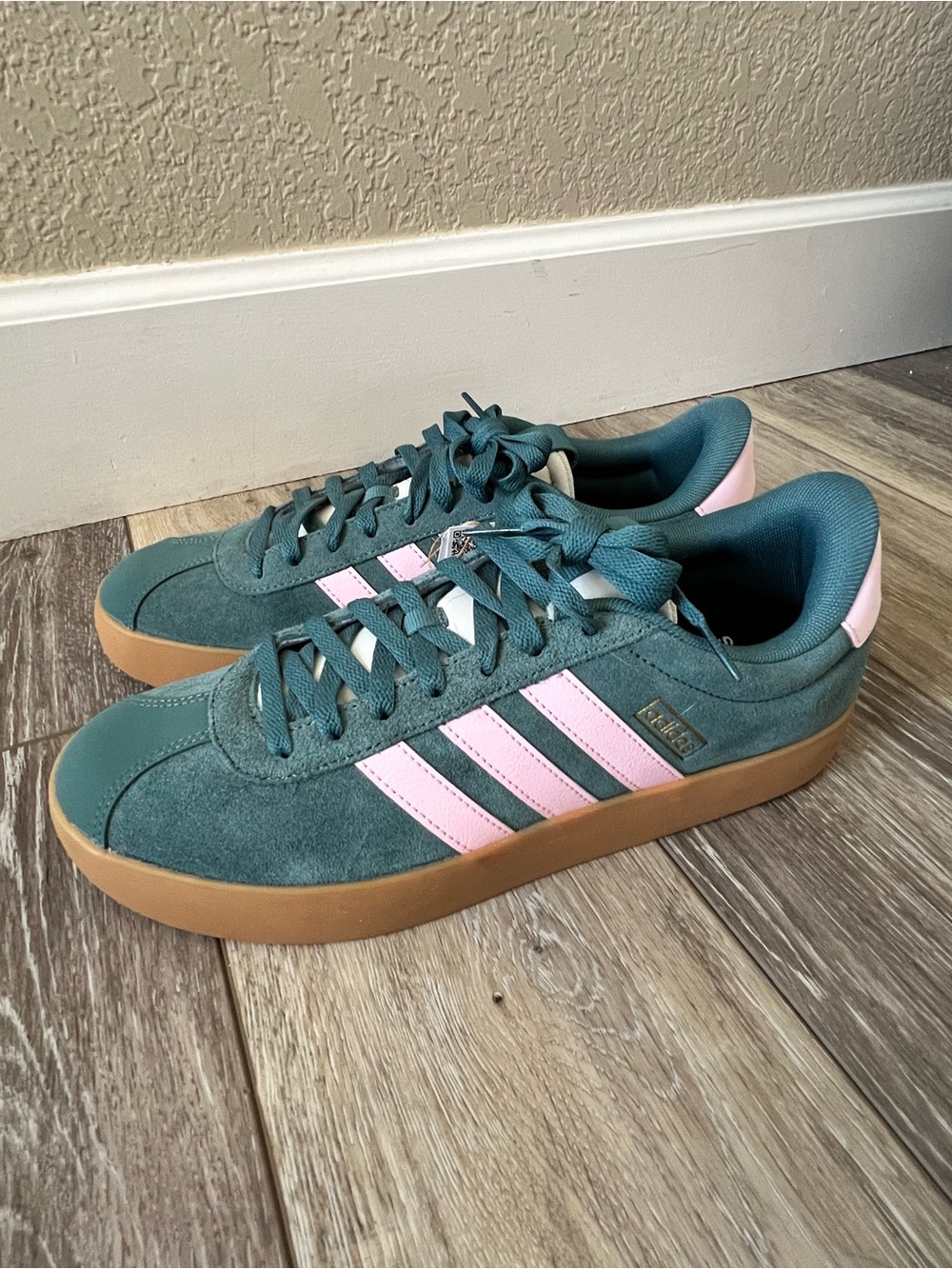 adidas Women Teal Suede Sneakers with Pink Stripes and Gum Sole - Picture 4 of 9